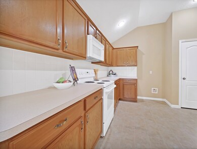 18834 Squirrel Oaks Dr, Magnolia, TX 77355 - photo 5