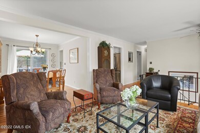 10 Gard Ct, Greenwich, CT 06831 - photo 4