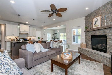 351 Stocks Dr, Delafield, WI 53018 - photo 5