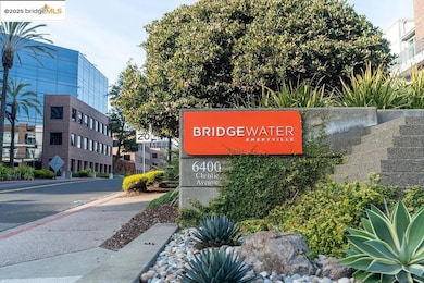 Bridgewater unit 3213, Emeryville, CA 94608 - photo 2