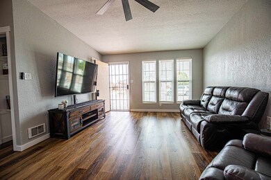 303 Plainview Dr, Alamogordo, NM 88310 - photo 7