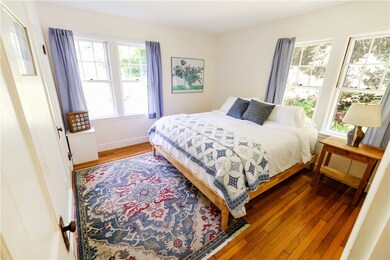 178 Lippitt Ave, Cranston, RI 02921 - photo 6