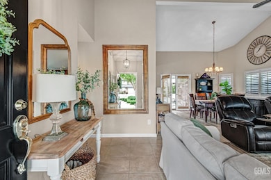 7104 Copper Creek Way unit A, Bakersfield, CA 93308 - photo 6