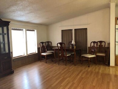 Dining room<|><|>