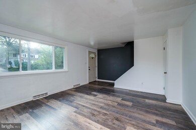 3328 Montrose Ave, Reading, PA 19605 - photo 3