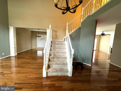 12505 Fox View Way, Reston, VA 20191 - photo 2