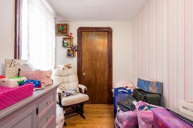 51 Tufts St unit 2, Somerville, MA 02145 - photo 6