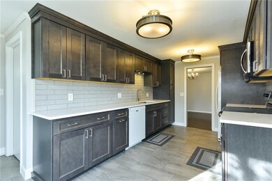 1001 Greenwich Ave, Warwick, RI 02886 - photo 5