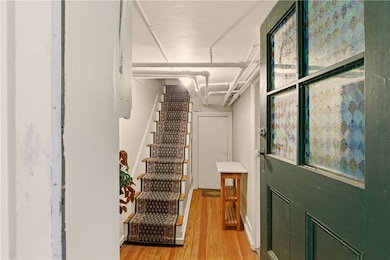 56 Bateman Ave unit 1, Newport, RI 02840 - photo 4