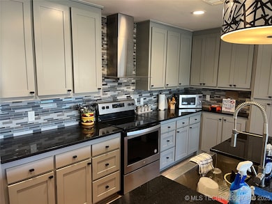 6711 Bobbie Little Dr, Kingston, OK 73439 - photo 4