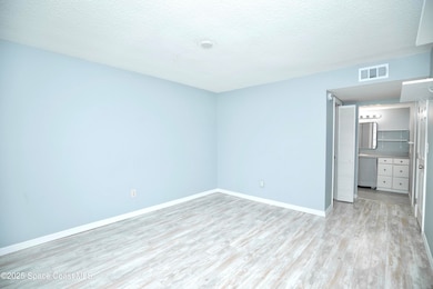 2135 N Courtenay Pkwy unit 104, Merritt Island, FL 32953 - photo 6