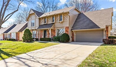 10414 Earnshaw St, Lenexa, KS 66215 - photo 2