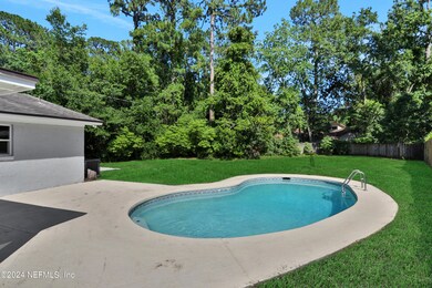 4688 Scarlet Ct, Jacksonville, FL 32210 - photo 2