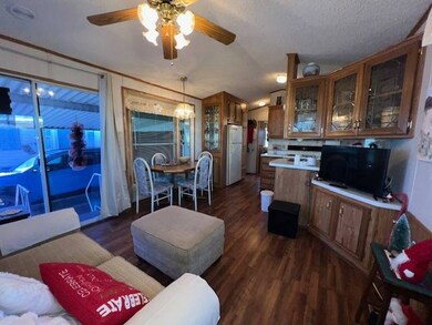 5055 E University Dr unit D-55, Mesa, AZ 85205 - photo 6