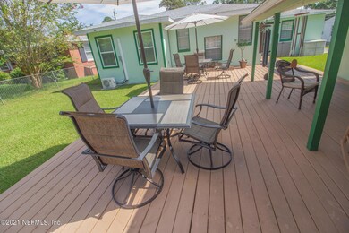 1228 Glen Laura Rd, Jacksonville, FL 32205 - photo 3