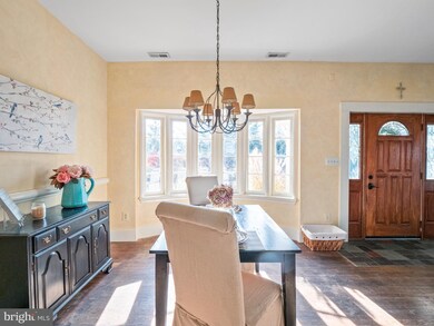 43293 Mountain View Dr, Chantilly, VA 20152 - photo 7