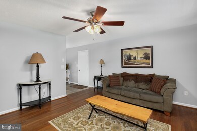 10973 Horseshoe Dr, Frederick, MD 21701 - photo 7