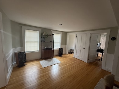 16 Barber St, Medway, MA 02053 - photo 5