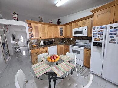 7635 NW 181st St, Hialeah, FL 33015 - photo 7