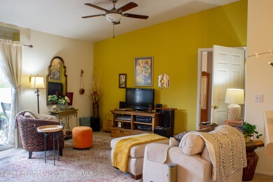 19 Angelica Cir unit B, Parachute, CO 81635 - photo 6