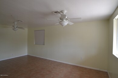 1804 W Mountain View 004