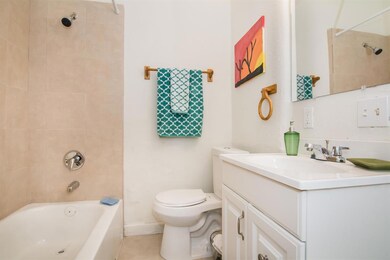 3215 Pinewood Ave, West Palm Beach, FL 33407 - photo 4