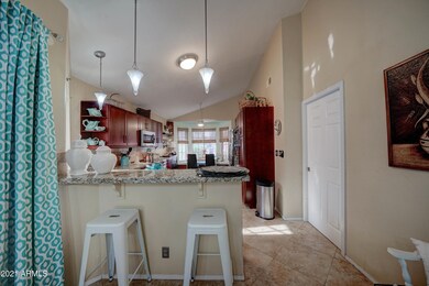 1320 W Straford Dr-7