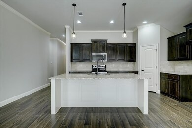 1917 Town Creek Cir, Weatherford, TX 76086 - photo 3