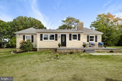 827 W 16th St, Front Royal, VA 22630 - photo 2