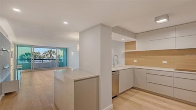 Condo on the Bay 988 unit 311, Sarasota, FL 34236 - photo 5