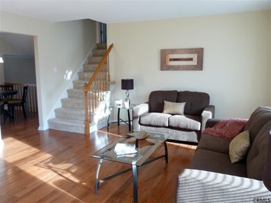 33 Celeste Dr, Rensselaer, NY 12144 - photo 3