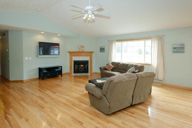 1008 Comstock Ct-103