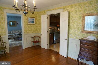 1914 Maplewood Dr, Hagerstown, MD 21740 - photo 7