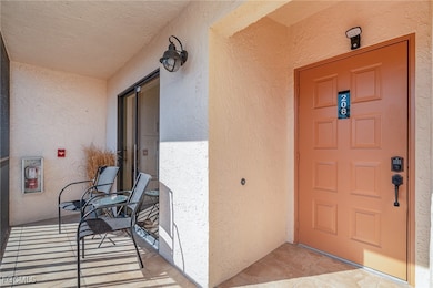 13120 Cross Creek Blvd unit 208, Fort Myers, FL 33912 - photo 5