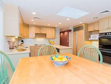 749 Charles River St, Needham, MA 02492 - photo 6