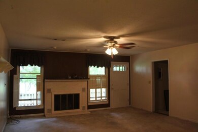 10 Lake Forest Ln, Crossville, TN 38558 - photo 2