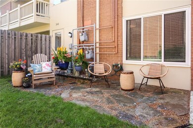 342 Hunters Ln unit A, Carmel, IN 46032 - photo 5