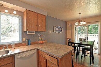 126 W Casino Rd unit 1, Everett, WA 98204 - photo 4