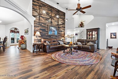 004-9023NBaldwinCourt-Hayden-ID-83835-SM