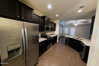 14128 Anandale Cir, Gulfport, MS 39503 - photo 5