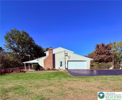 1733 Elmhurst Dr, Whitehall, PA 18052 - photo 7