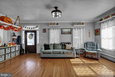 32 Mifflin St, Pine Grove, PA 17963 - photo 5