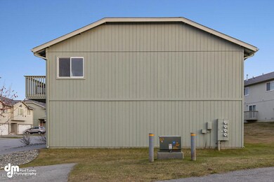 Exterior-ELKO9042