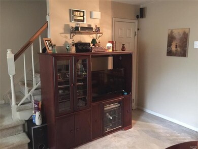 406 W Mountain Rd, Allentown, PA 18103 - photo 4