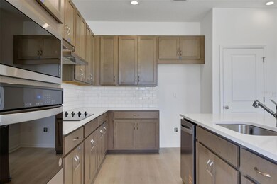 2833 Doolittle St, Tavares, FL 32778 - photo 7