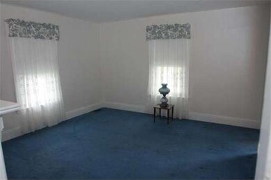 101 Hawthorn St, Newton, MA 02458 - photo 3