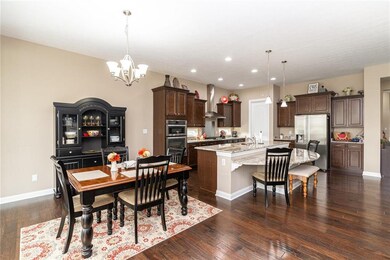 Gourmet Kitchen and Dining Area~