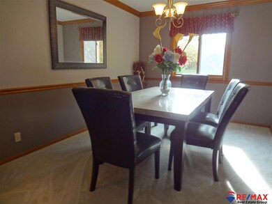 17045 Orchard Ave, Omaha, NE 68135 - photo 3