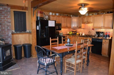 225 E Main St, Cecilton, MD 21913 - photo 2