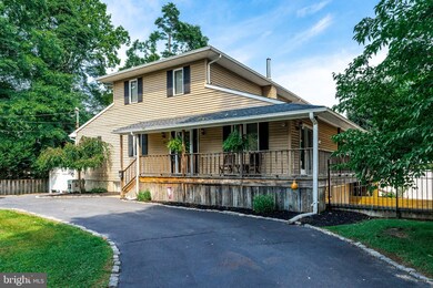 20 Hess Ave, Beverly, NJ 08010 - photo 2